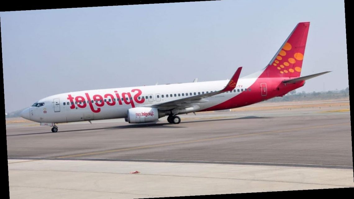 SpiceJet Airlines passenger attempts to open emergency exit mid-flight: report
