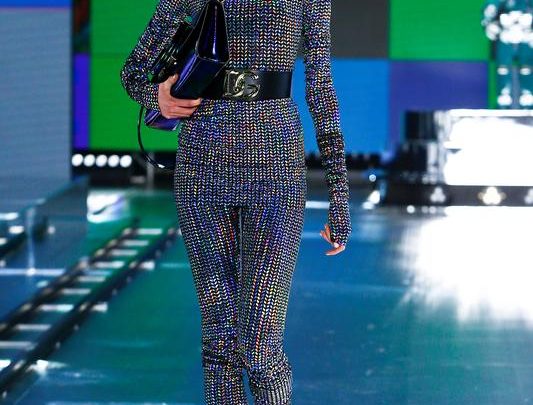 Valentino, D&G shows bring curtain down on Milan Fashion Week