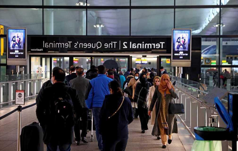 Brits face 10-HOUR queues at UK airports this summer due to Covid tests, vaccine certificates and locator forms