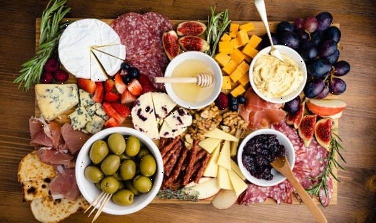 How to make a graze board – 3 tips for making the Instagrammable snack platter