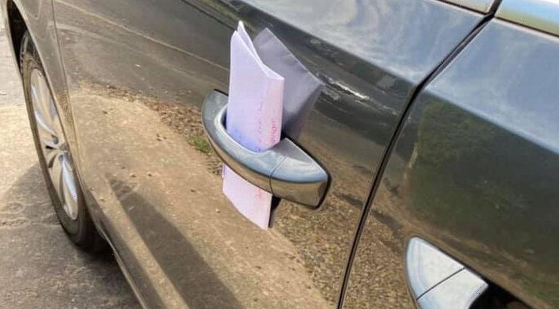 Mum left in tears after finding note on car about her parenting skills
