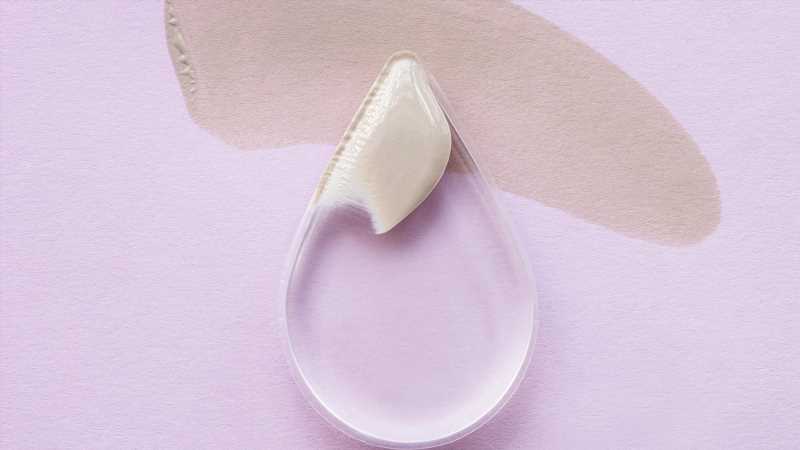 The Surprising Benefits Of Silicone Makeup Sponges