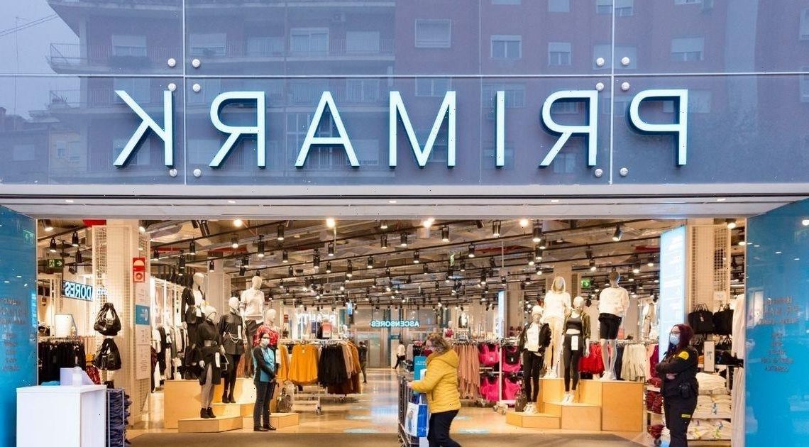 Primark employee explains trick to find items in store and get a discount