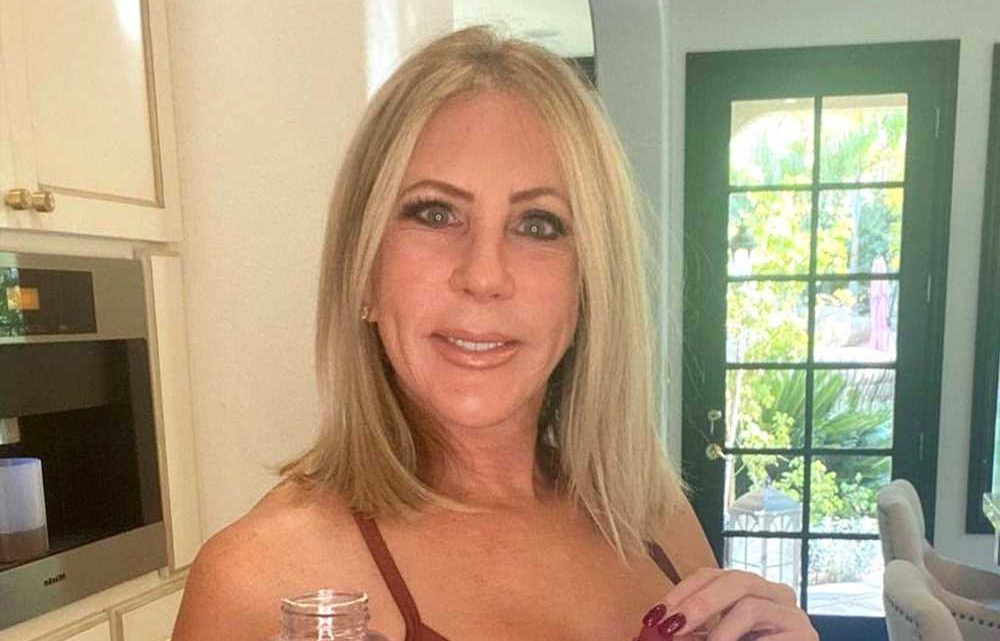 Vicki Gunvalson denies report she has COVID: It’s an ‘unknown cold’