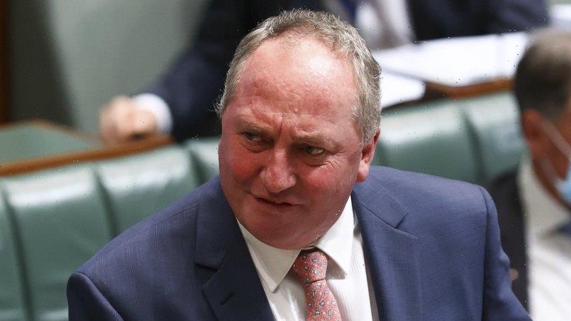 Barnaby champions his hometown Mayor, condemning Labor “snobs”