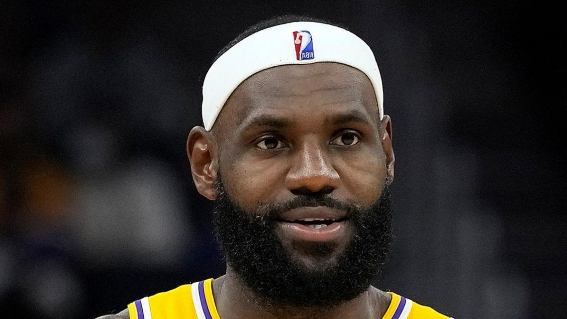 LeBron James Free Of COVID, Cleared To Play