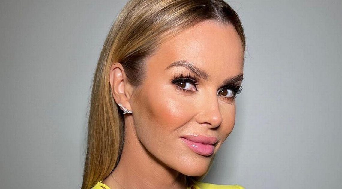 Amanda Holden’s fans slam her for letting 10 year old daughter Hollie wear make-up