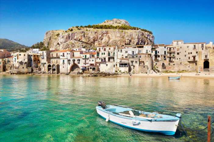 Italy tightens Covid rules – making it almost impossible for unvaccinated Brits to go on holiday