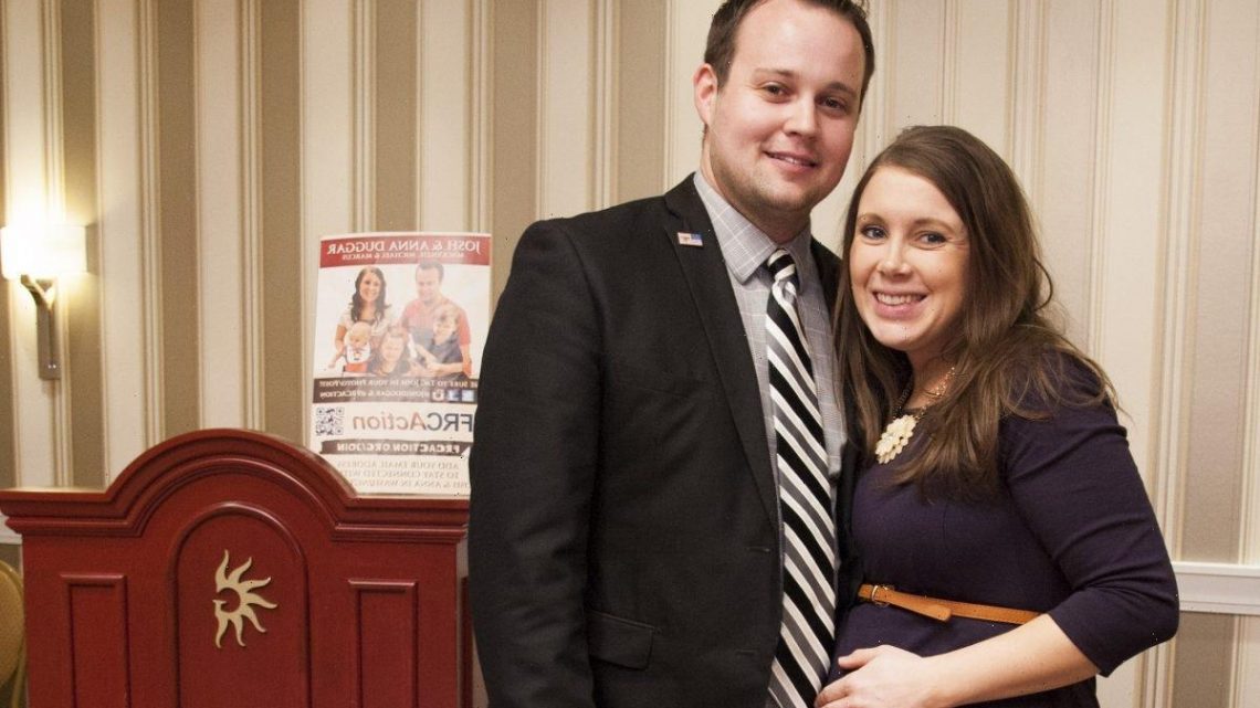 Josh Duggar's Wife, Anna Duggar, Pays a Hefty Price to Call or Email Josh While He's In Jail
