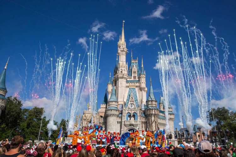 Adult tickets to Disney World and Universal Orlando are now available at kids’ prices