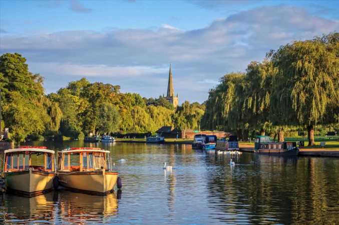 Explore the great outdoors with a relaxing long-weekend staycation in the Cotswolds or Norfolk