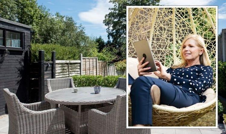 Garden jobs to do now: ‘This is time to buy’ garden furniture – don’t leave it ‘too late’