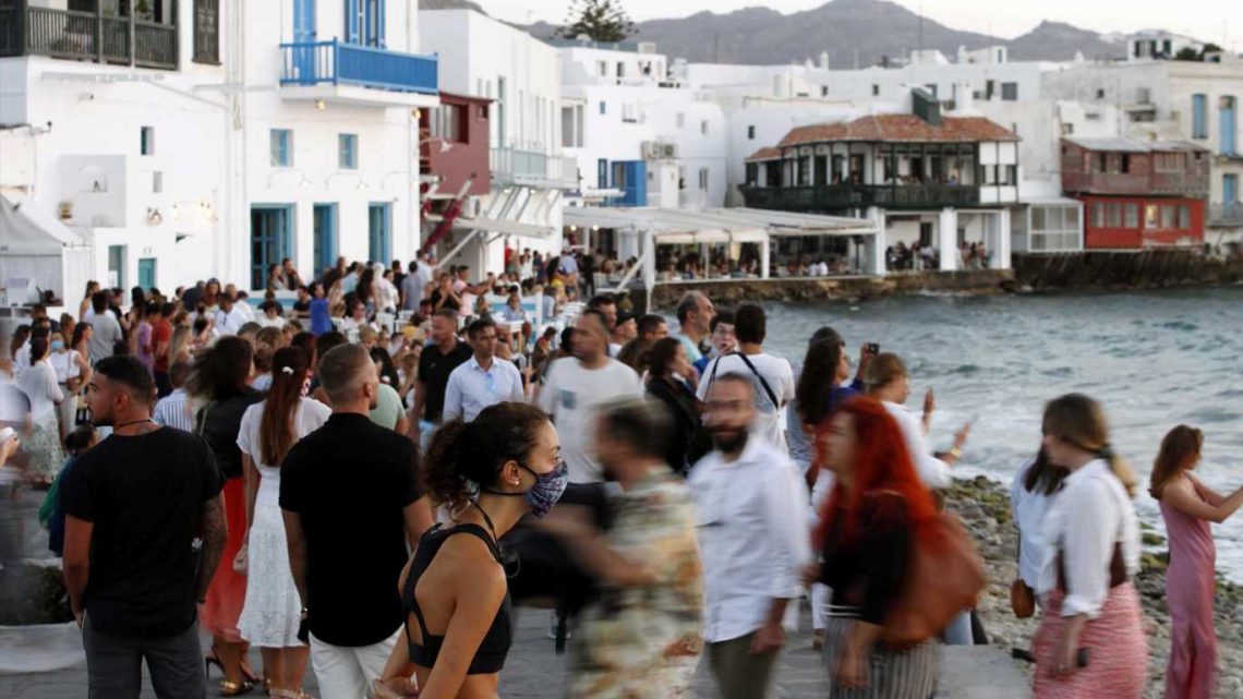 Greece to lift Covid rules in time for summer holidays