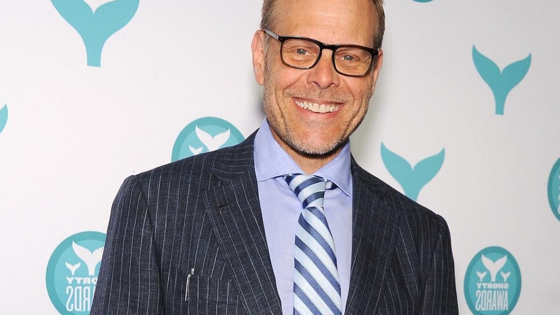 Alton Brown's Tips for Perfect Fried Chicken