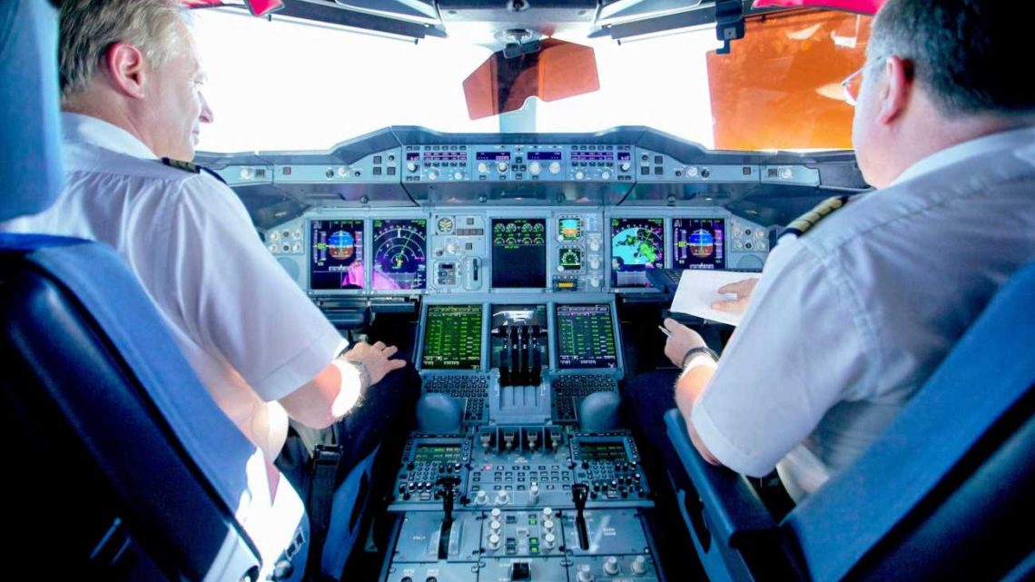I'm a pilot – here is how you could land a plane in an emergency | The Sun