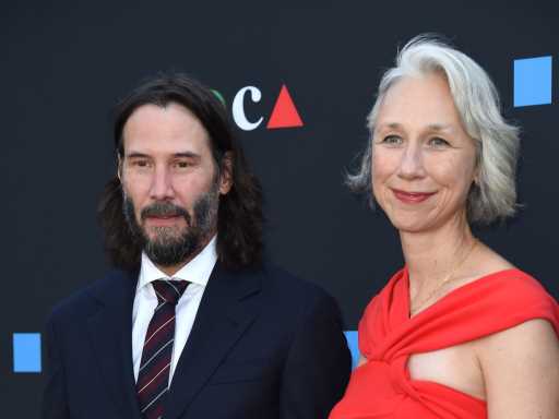 Keanu Reeves’ Girlfriend Alexandra Grant Reminded Us How Chic Gray Hair Can Be on the Red Carpet