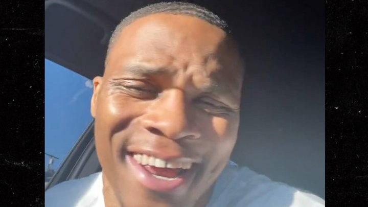 Russell Westbrook Jams Out To Beyonce Before Exercising $47 Mil Lakers Option