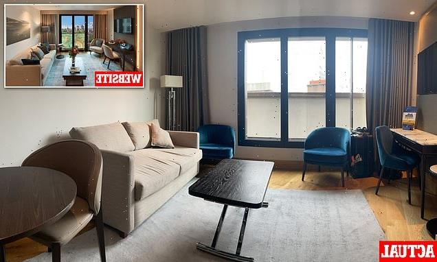 Tourist disappointed by the reality of his hotel room vs promo shot