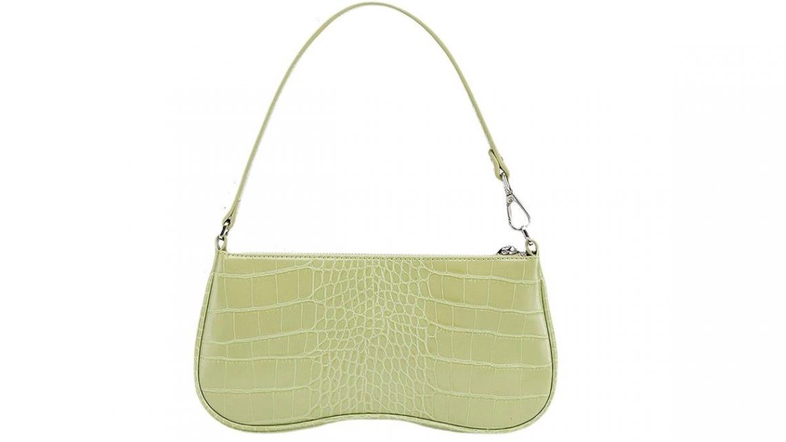Throw It Back to the '90s and Early 2000s With This Trendy Crocodile Purse