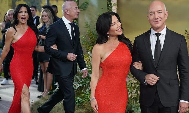 Jeff Bezos and girlfriend Lauren Sanchez step out at LOTR premiere