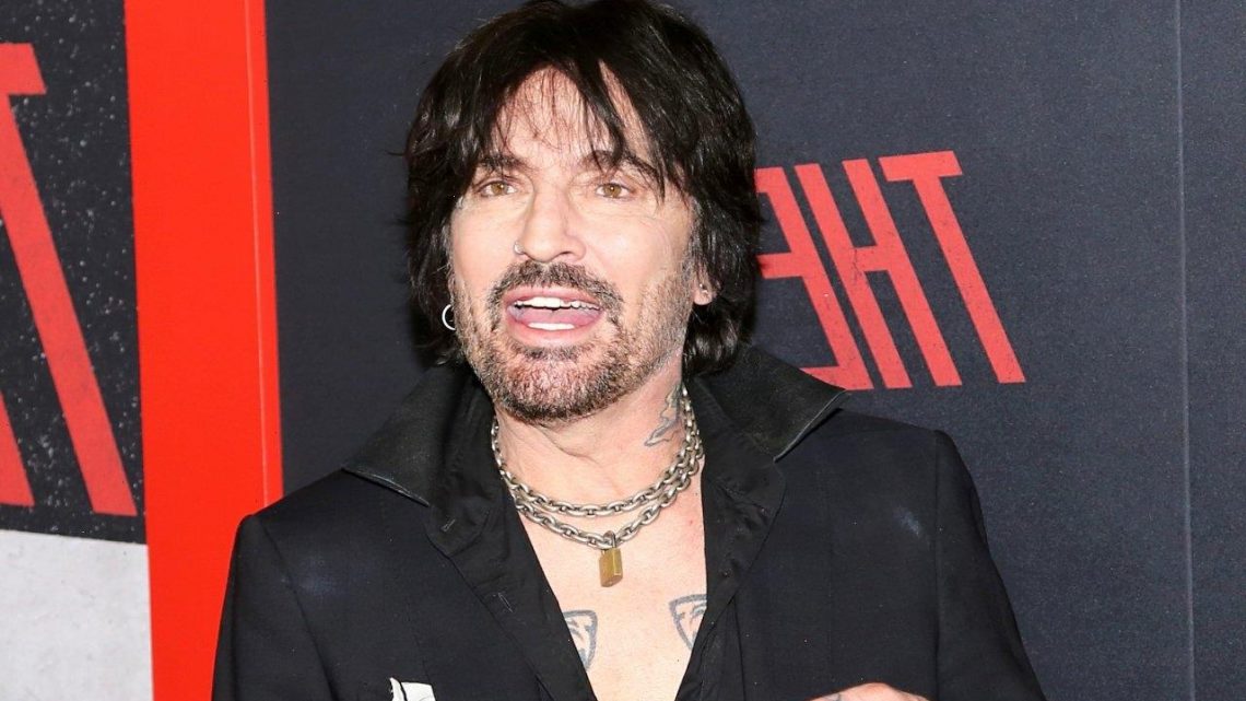 Tommy Lee Bares His Naked Butt to Tease Newly-Launched OnlyFans Account