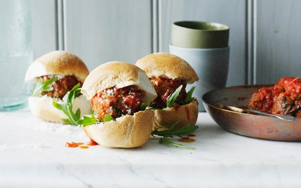 Bobby Flay's Meatball Parm Sliders Are Perfect for Game Day & Family Gatherings