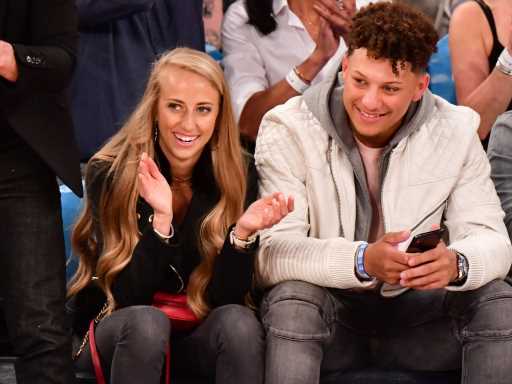 Patrick & Brittany Mahomes Only Have Eyes for Each Other In This Super Sweet Post