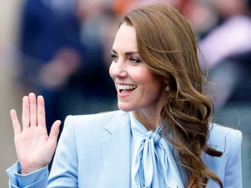 A Fan Broke This 'Unwritten' Royal Protocol But Kate Middleton Was Totally Cool With It