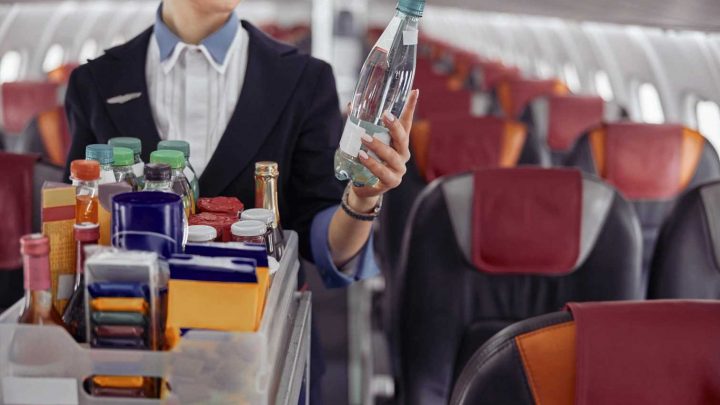 The two drinks you should always order on a flight – and the one to avoid | The Sun