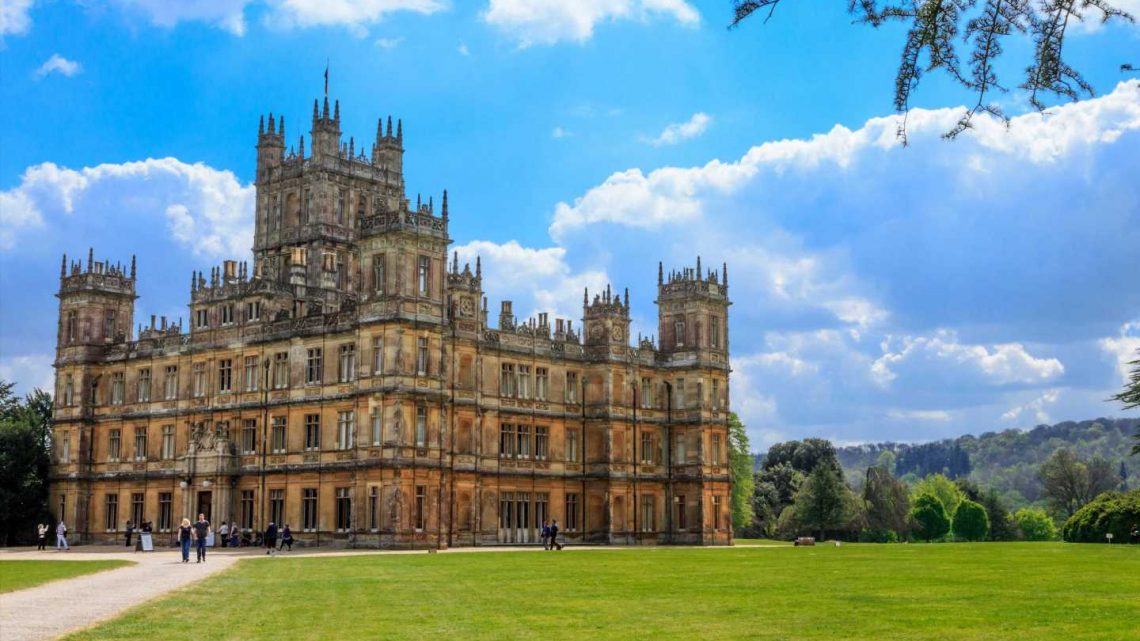 Take a overnight trip to Downton Abbey – with hotel, coach travel & meals from £179pp | The Sun