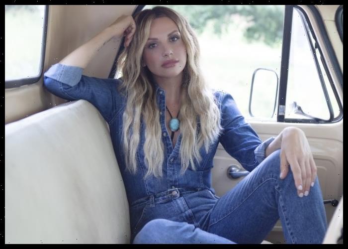 Carly Pearce Announces First Live Album '29: Written In Stone (Live From Music City)'