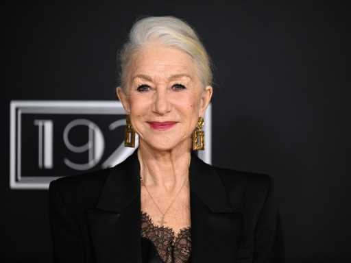 Helen Mirren’s Radiant Red Carpet Complexion Is Thanks to This ‘Rosy Glow’ $19 Moisturizer