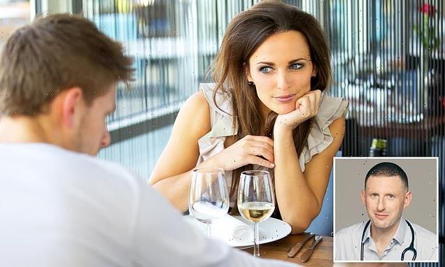 Why a man telling tall tales on a date really is a red flag