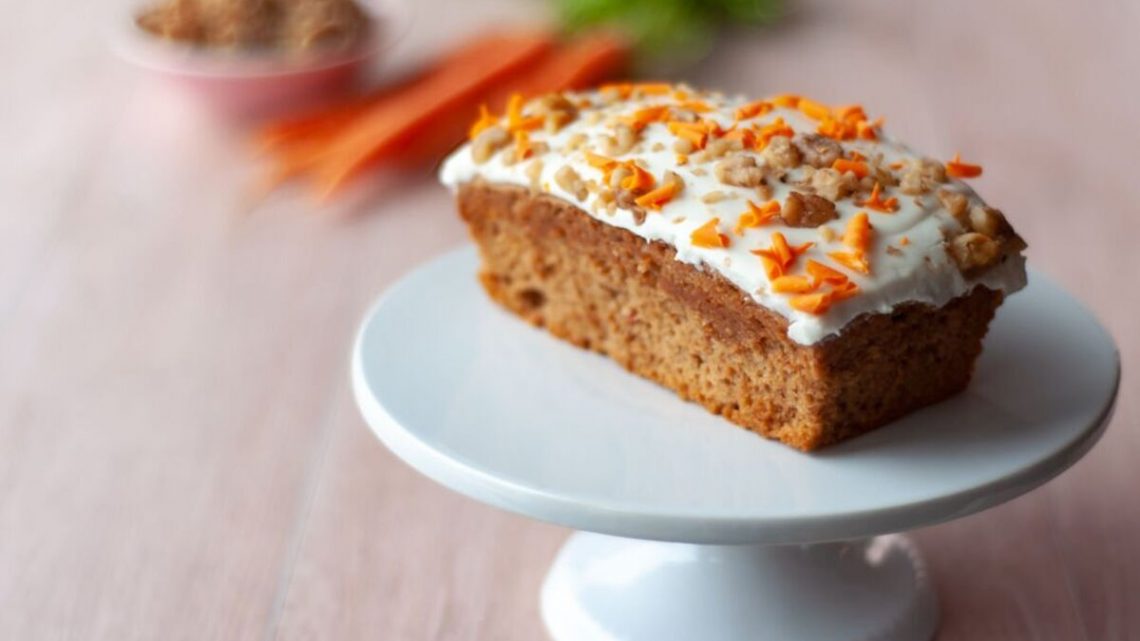 James Martin’s ‘frosting-topped’ carrot cake is ‘easy’ to make