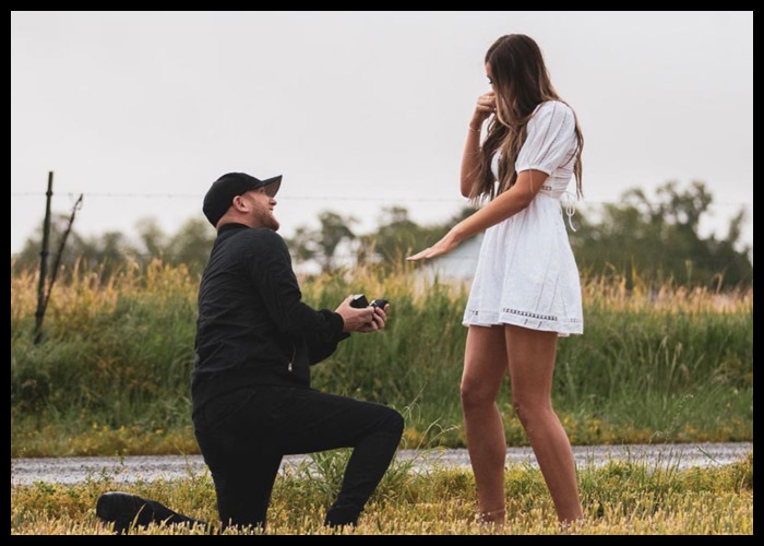Cole Swindell Gets Engaged To Girlfriend Courtney Little