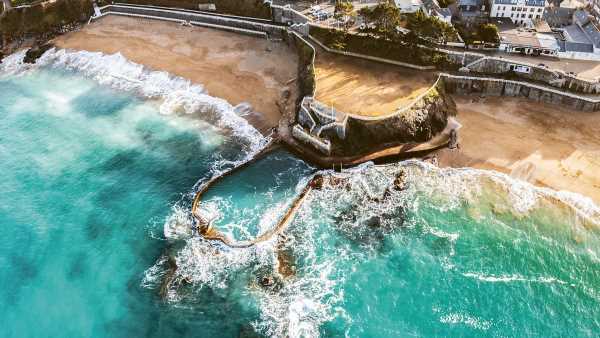 Stunning new book takes you on tour of world&apos;s most magical sea pools