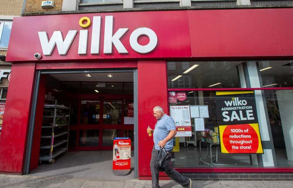 Wilko shoppers nab £4.50 notebooks scanning for 25p at the till – and posh tables are on offer for £1.40 too | The Sun