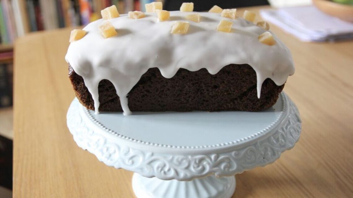 Make Mary Berry’s warming spiced ginger cake in less than one hour – recipe