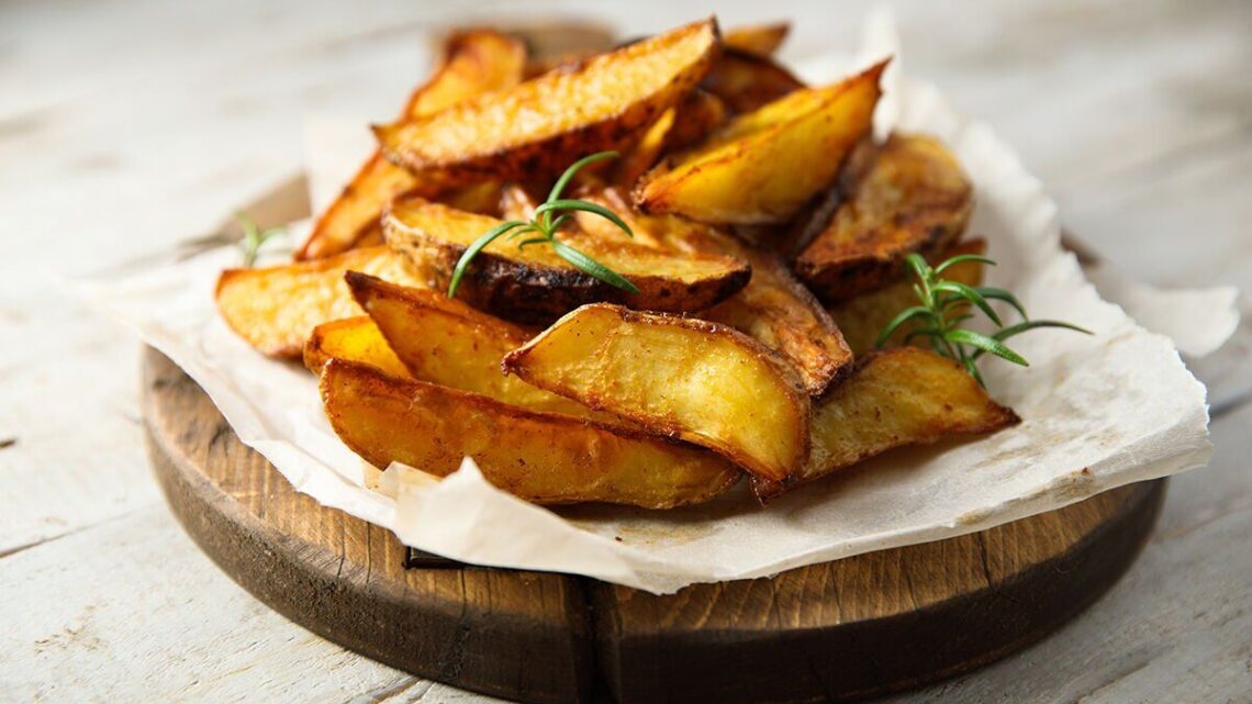 Chef shares ‘divine’ ingredient for making the ‘crispiest’ roast potatoes