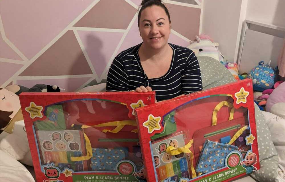 I buy up popular kids toys & make thousands selling them at Christmas by hiking price – I’m actually helping other mums | The Sun
